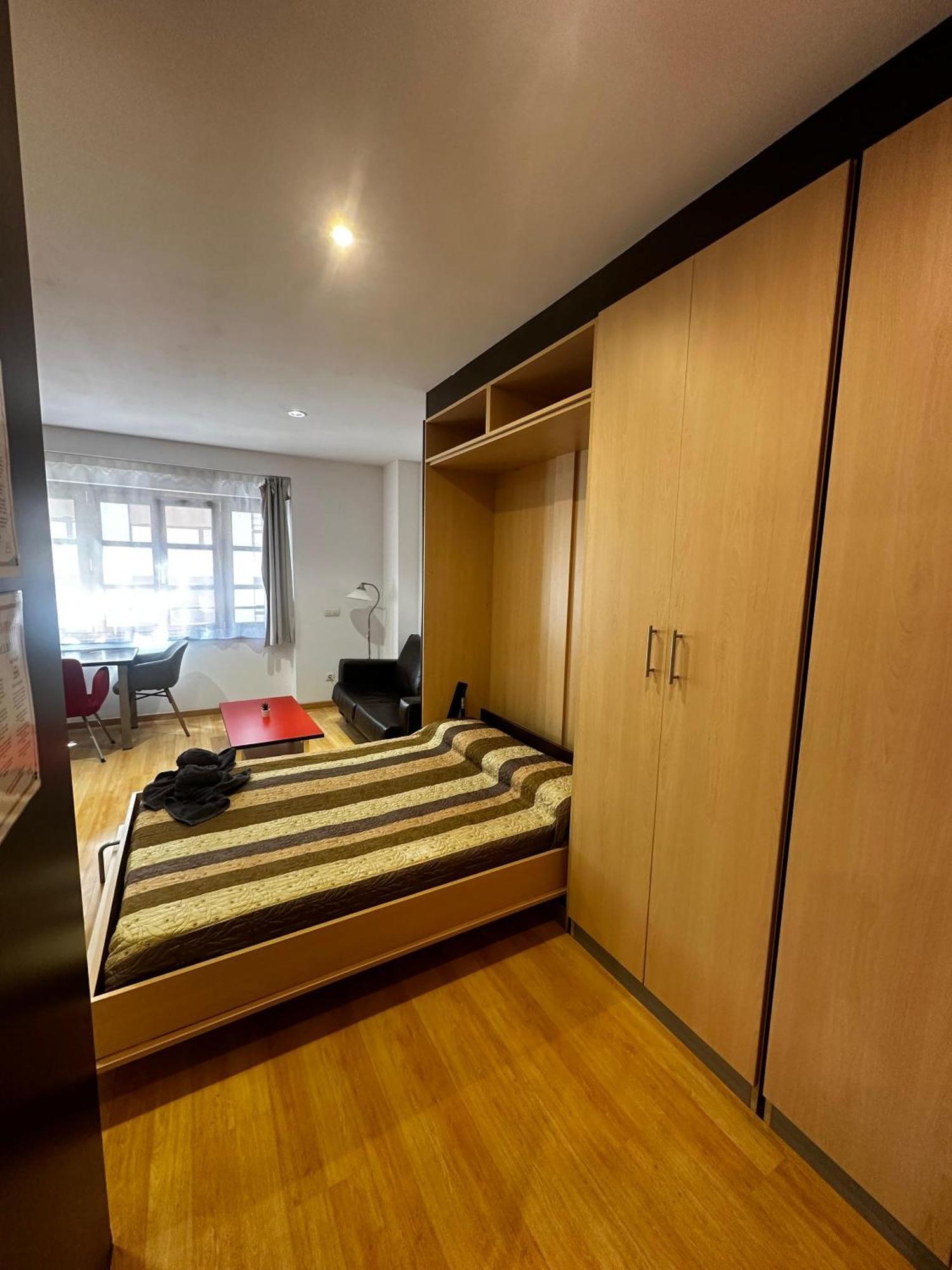 Estudio Centrico B4 โอเบียโด ภายนอก รูปภาพ